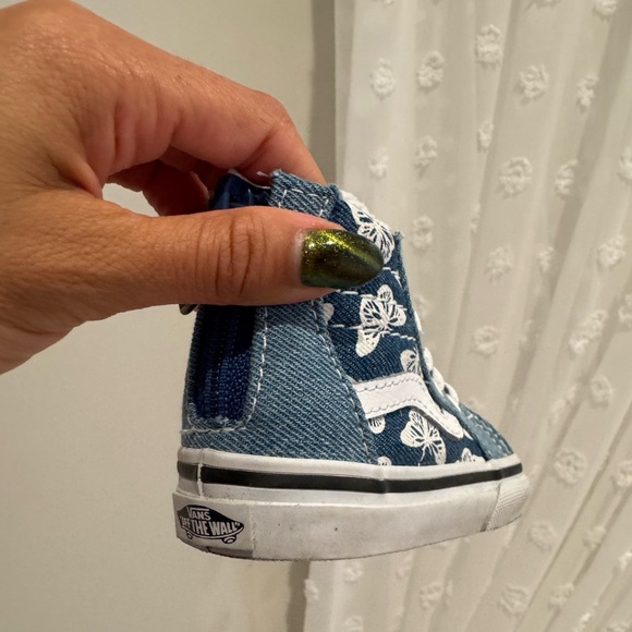 Denim Butterfly Vans 🦋 - Picture 5 of 7